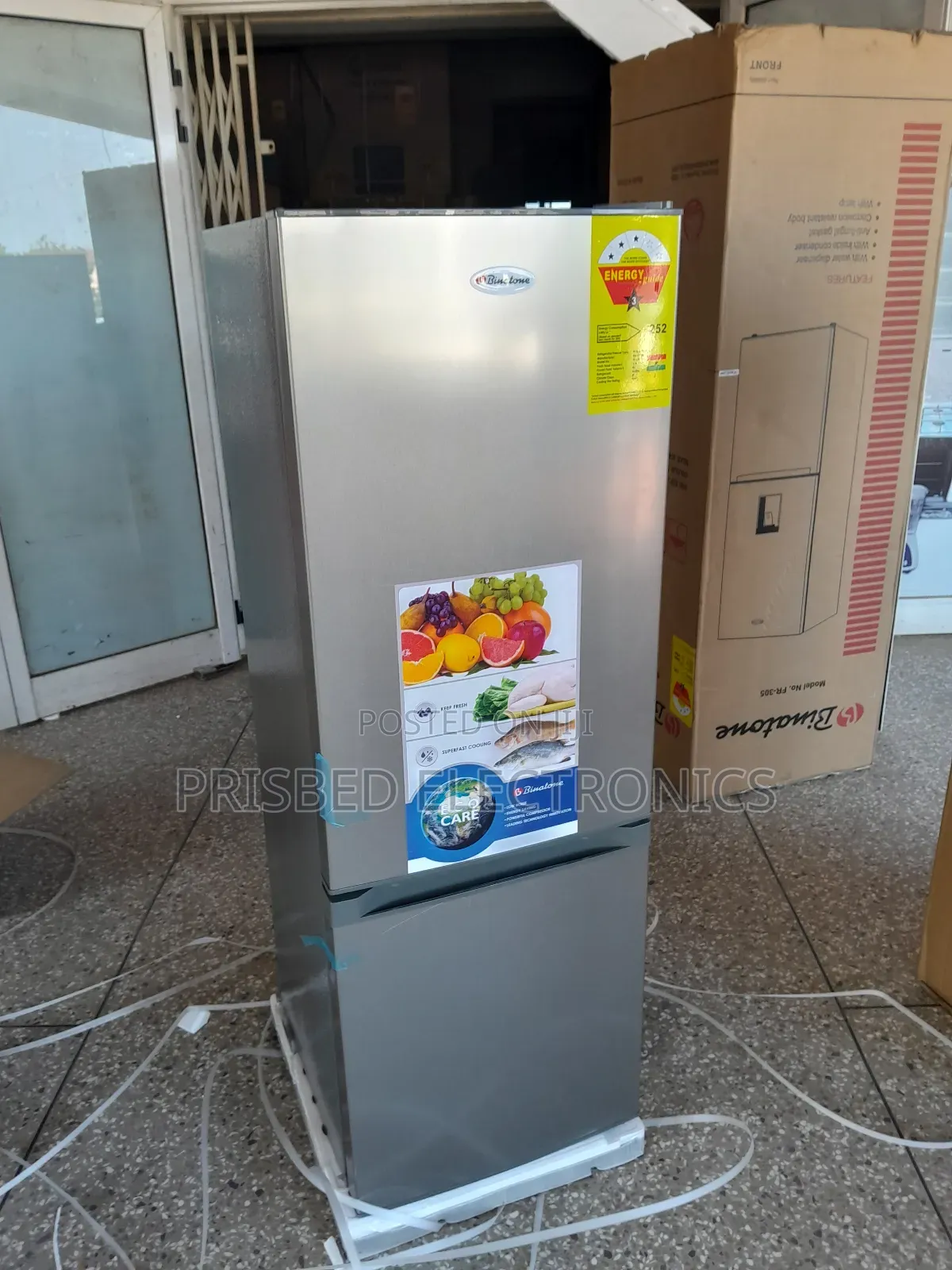 Binatone Durable Double Door Fridge 176 Litres