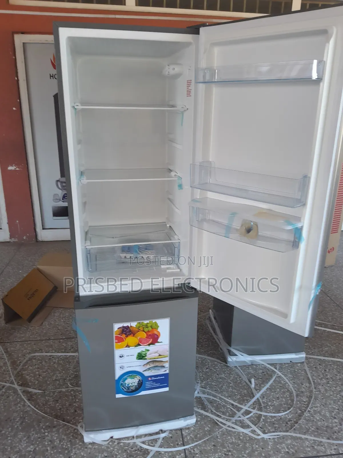 Binatone Durable Double Door Fridge 248 Litres