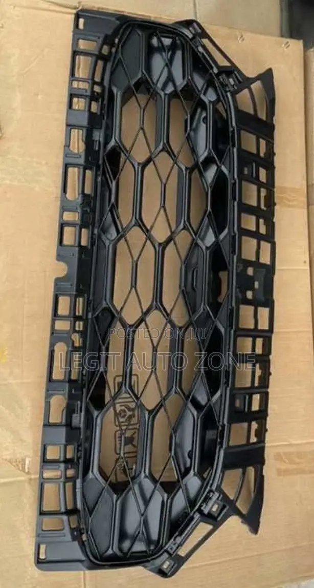Honda HRV 2023,2024 Front Grille/ Shells