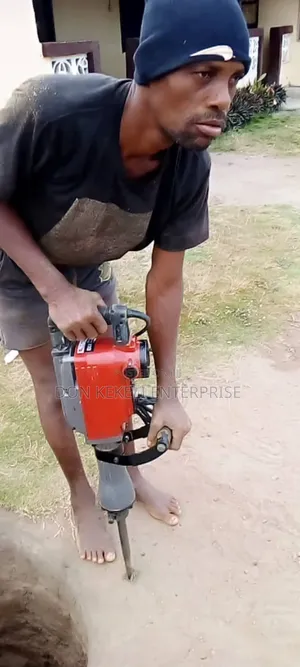 Concrete Breaking Machine/ Jack Hammer
