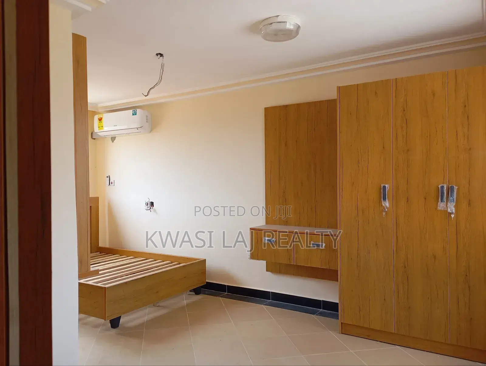 3bdrm Townhouse/Terrace in Kokrobite, Weija for sale
