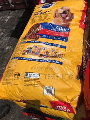 Dog Chow (Food for Dogs and Cats Etc)