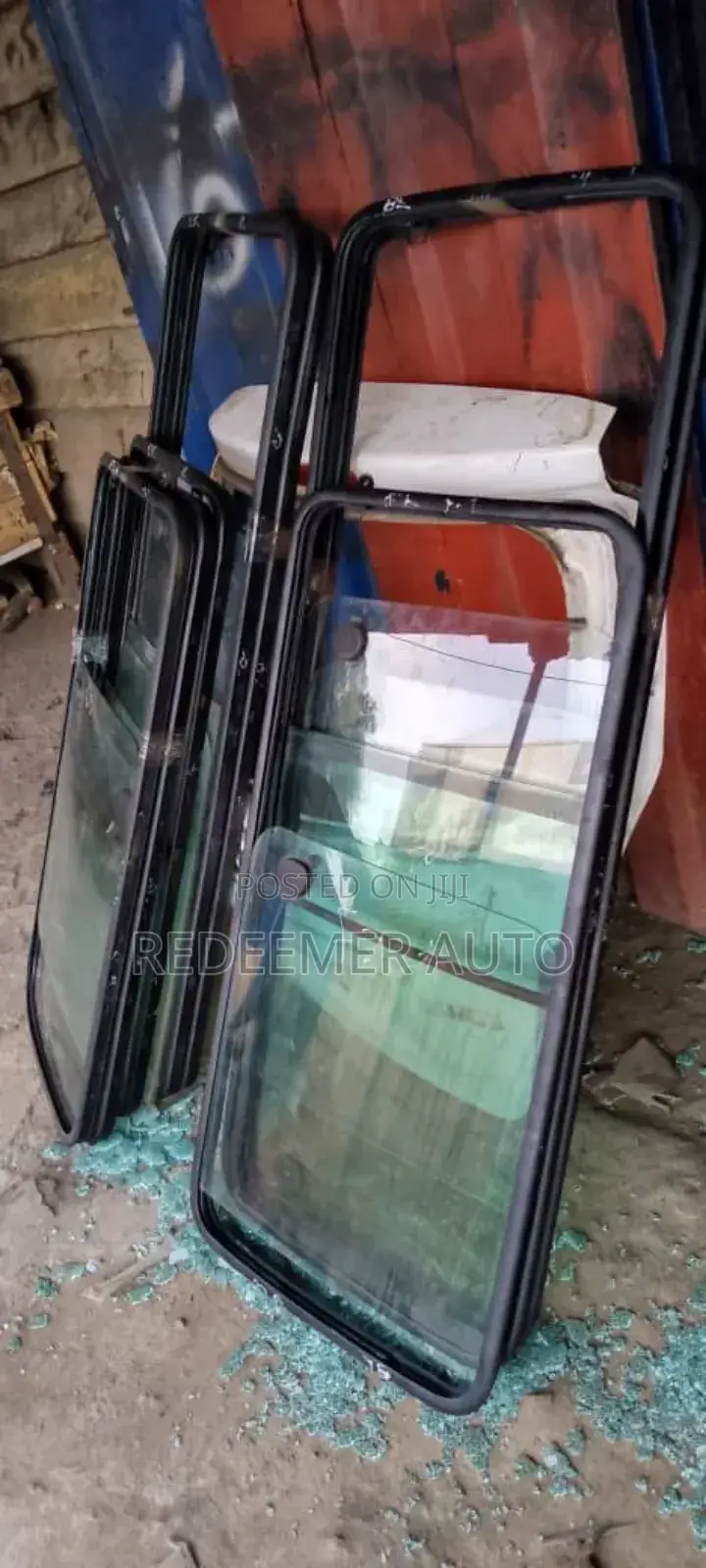 H100 Window Glass, Hyundai Grace Side Glass