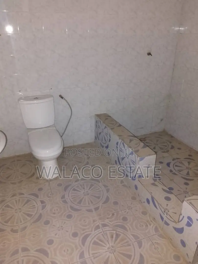 3bdrm House in Walako Estate, Kaneshie for rent