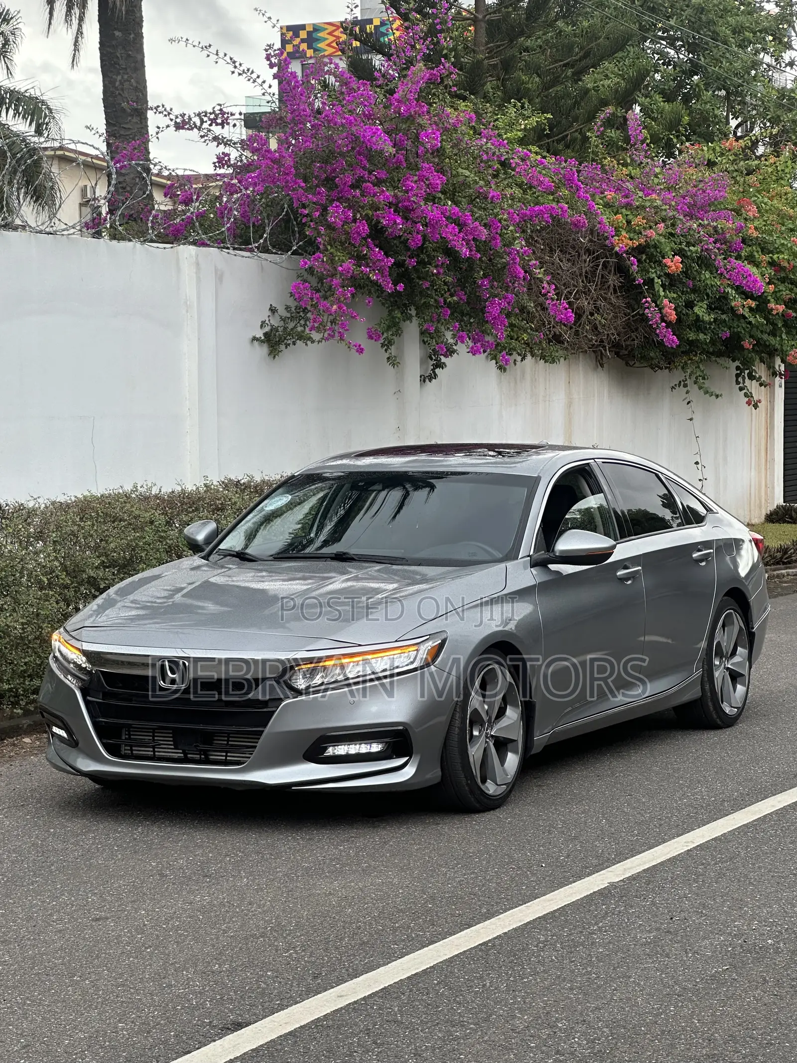 Honda Accord Touring 2.0T 2020 Silver