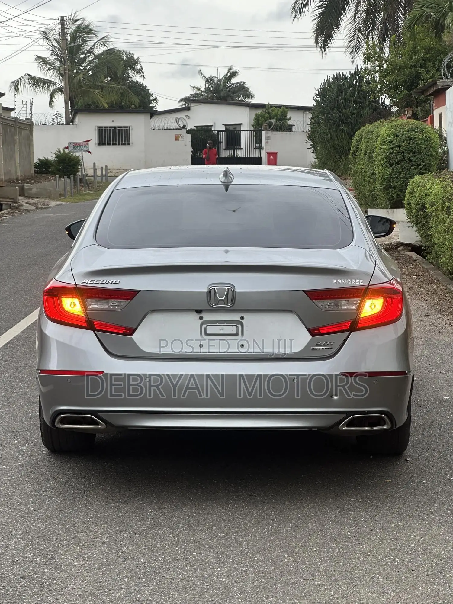 Honda Accord Touring 2.0T 2020 Silver