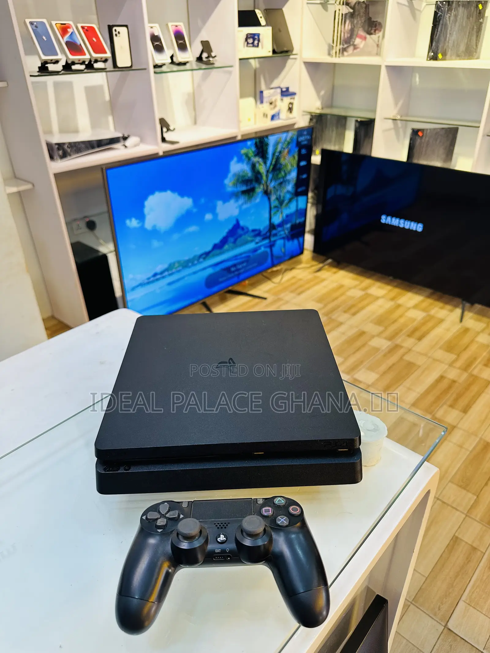 Slim Ps4 With 5 Lates Games ( Fc26 )