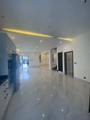 4bdrm House in Lakeside Estates for sale