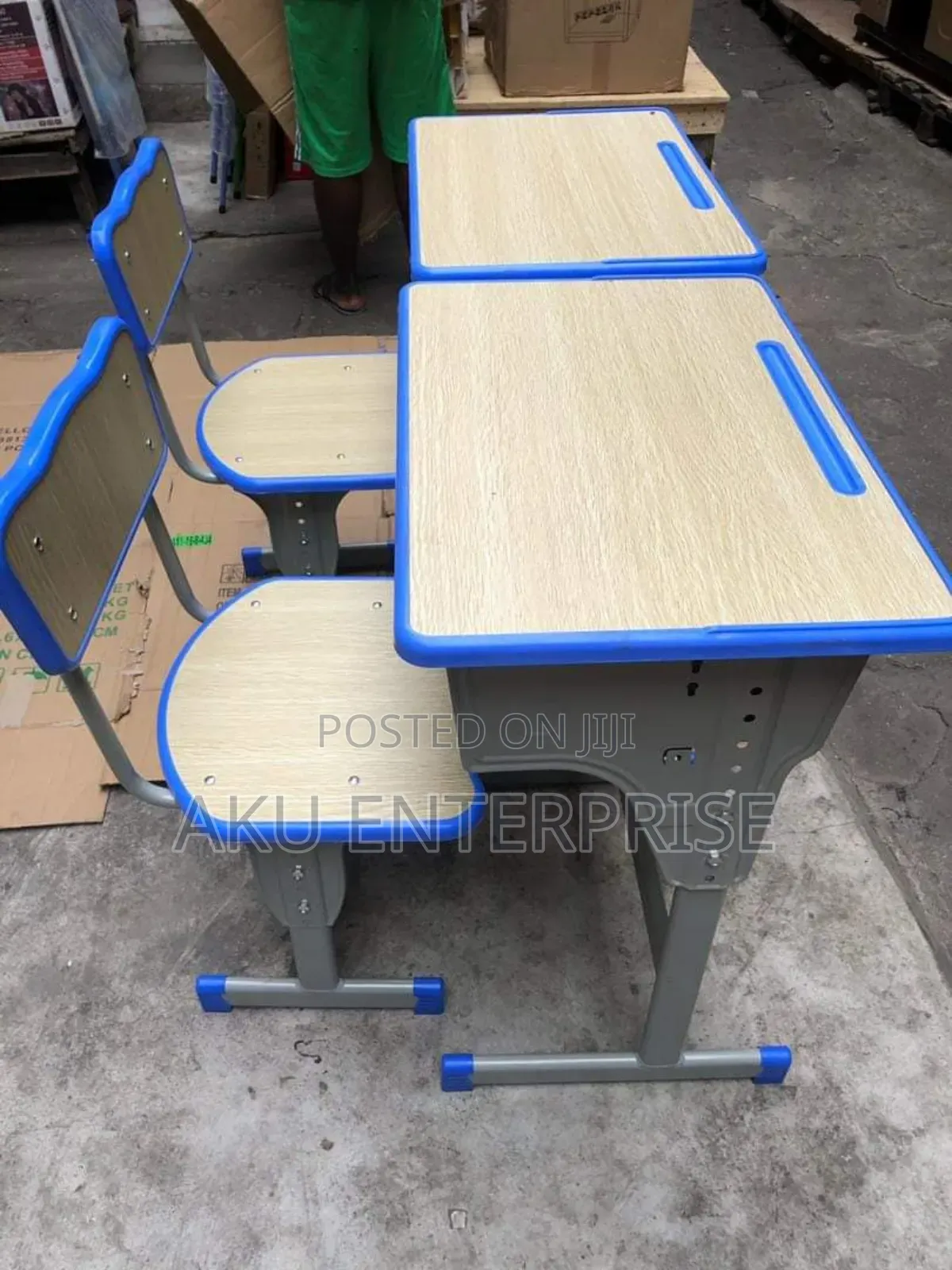 Students Table and Chair