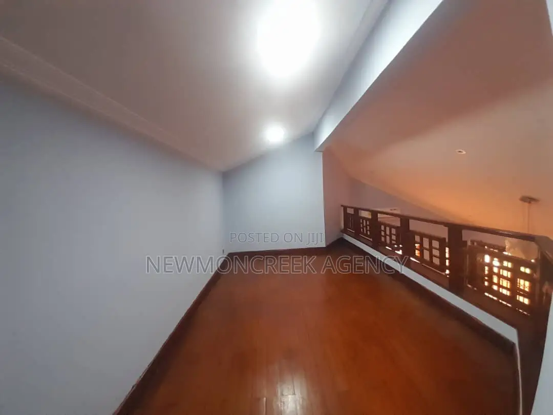 3bdrm Duplex in Gate Estate,Pokuase., Accra Metropolitan for rent