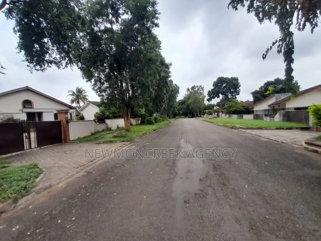 3bdrm Duplex in Gate Estate,Pokuase., Accra Metropolitan for rent