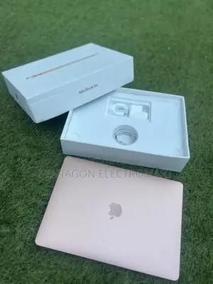 New Laptop Apple MacBook Air 2020 8GB Intel Core I5 SSD 512GB
