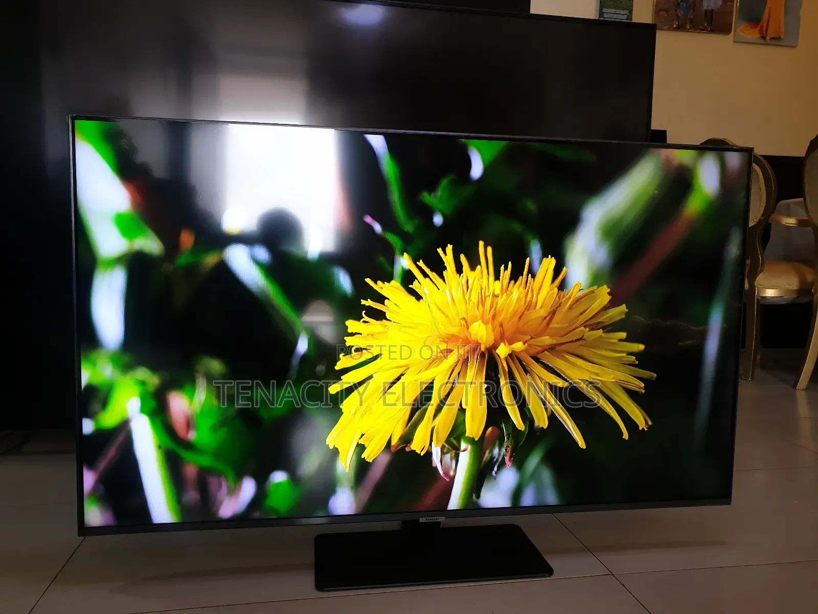 Qled Samsung 50"Uhd HDR Smart Tv