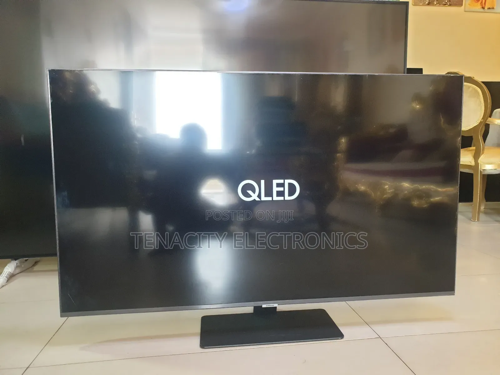 Qled Samsung 50"Uhd HDR Smart Tv