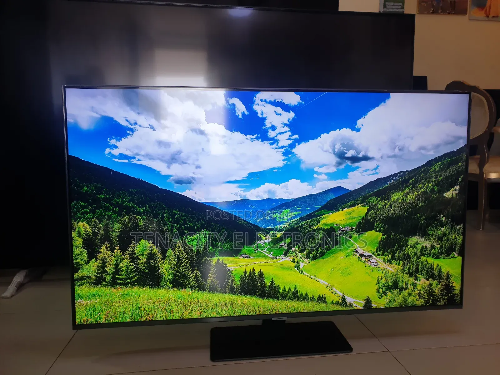 Qled Samsung 50"Uhd HDR Smart Tv