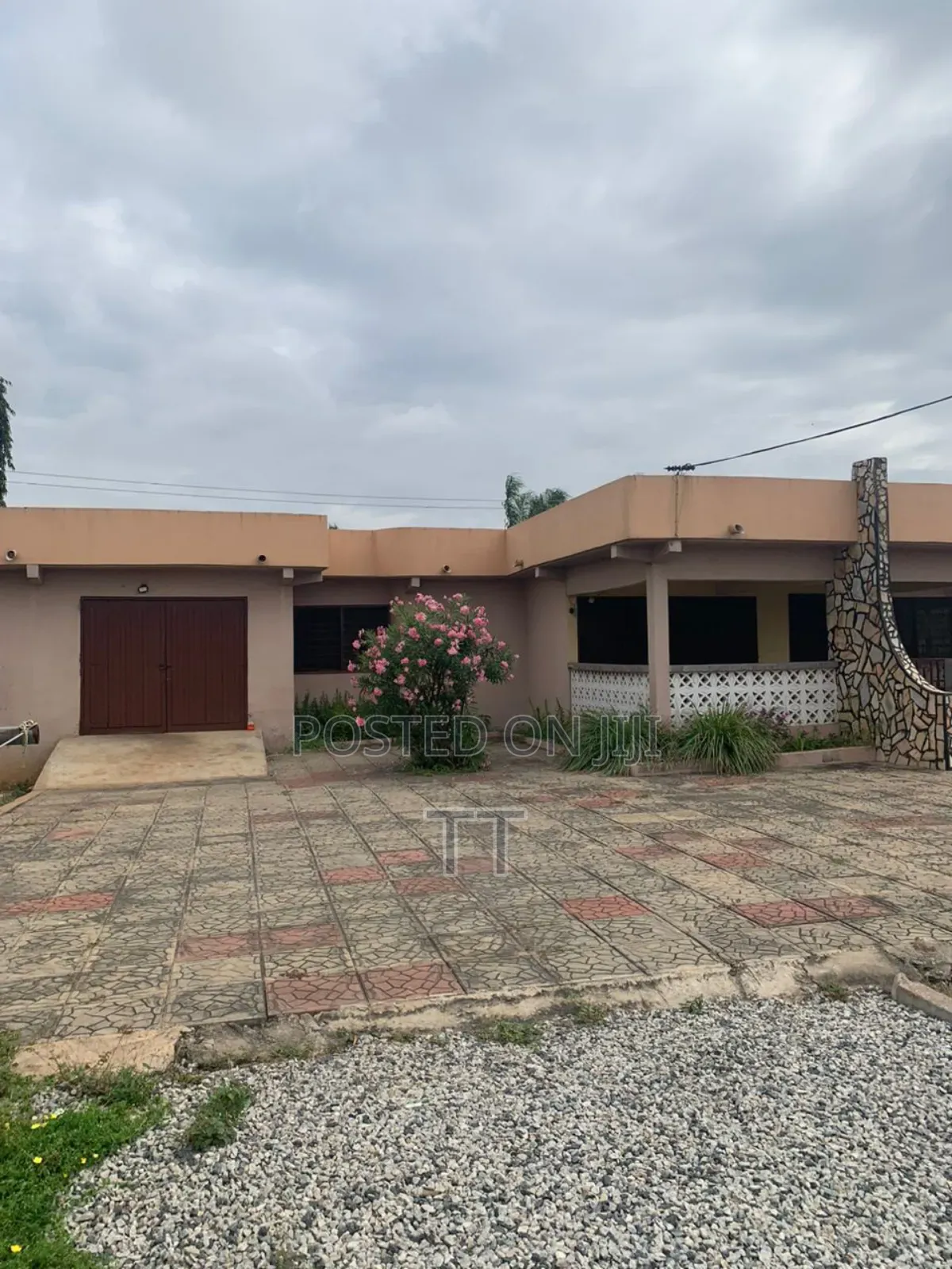 4bdrm House in Teshie 31St for rent