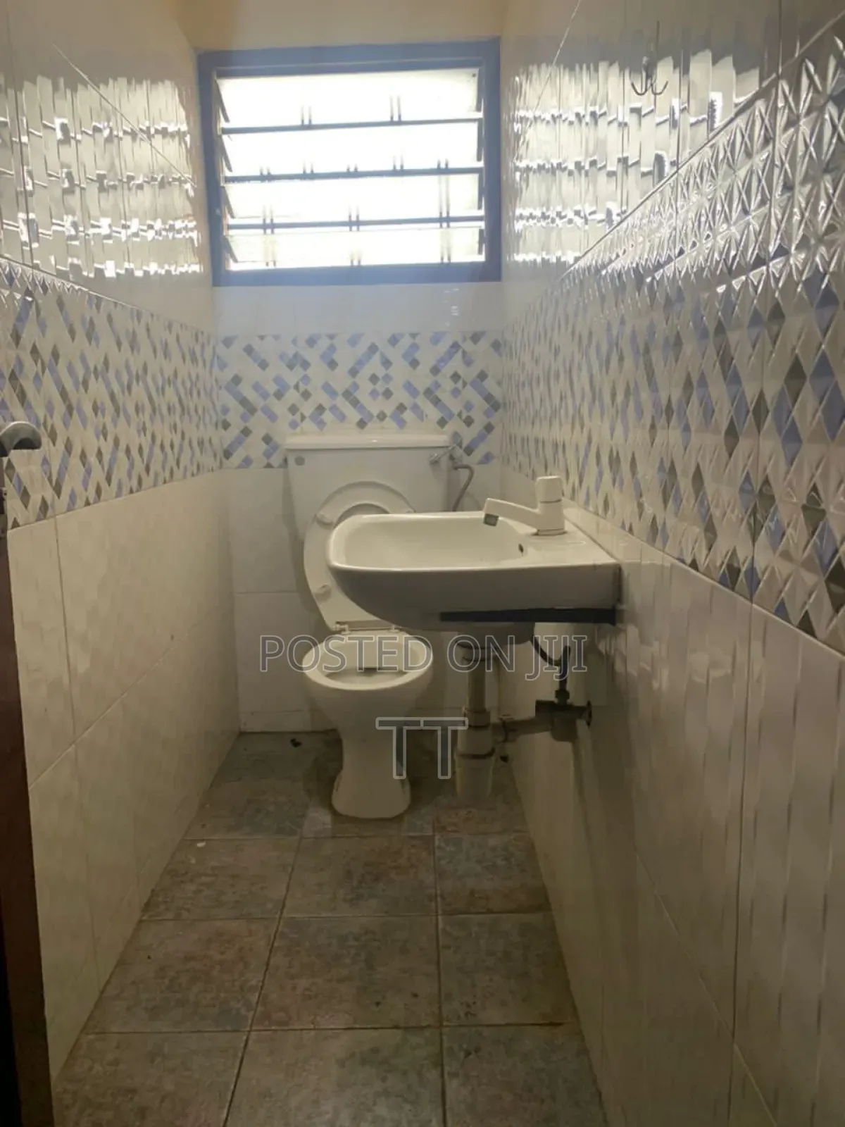 4bdrm House in Teshie 31St for rent