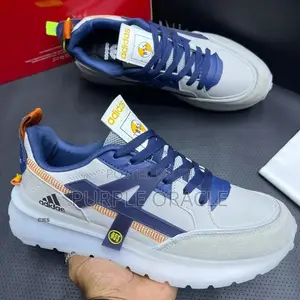 Adidas Classic Men's Sneakers With Modern Flair.