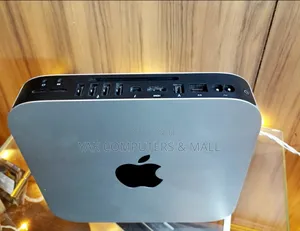 Desktop Computer Apple Mac Mini 8GB Intel Core I5 SSD 256GB