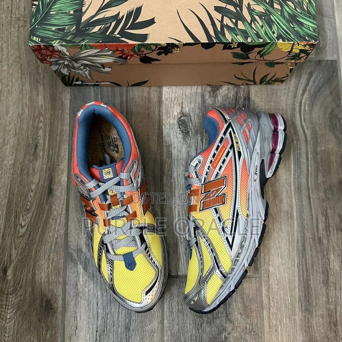 New Balance Elegant Leather Sneakers for Men