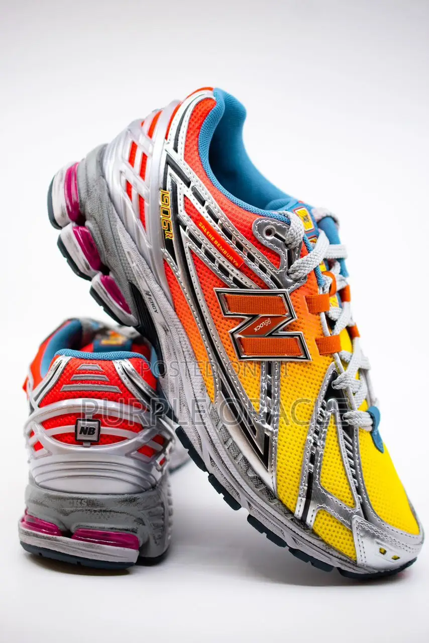 New Balance Elegant Leather Sneakers for Men