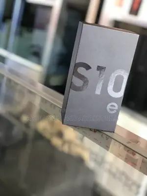 New Samsung Galaxy S10e 128 GB Black