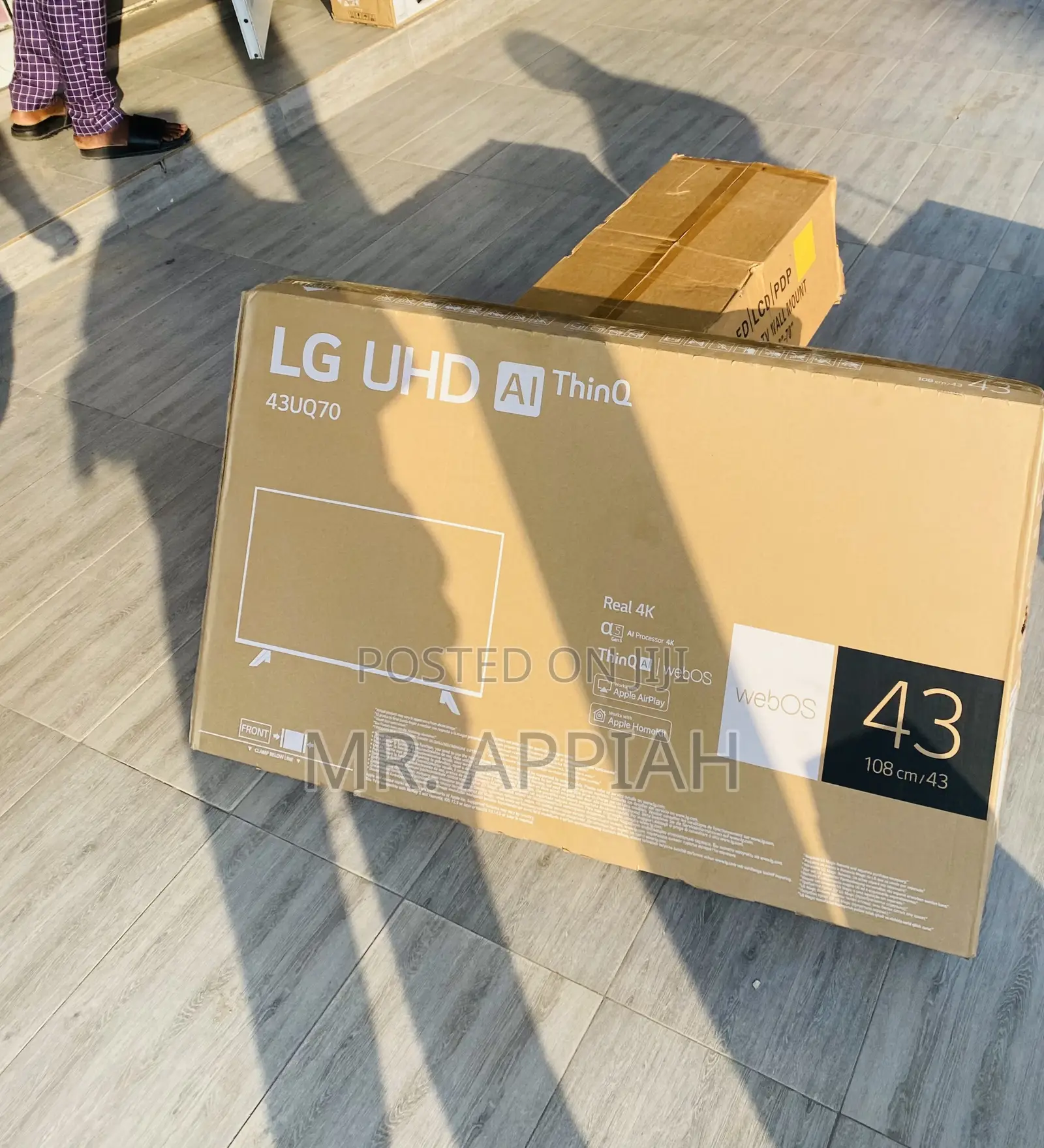 Sleek Lg43ur73 43 Inch Smart Electric Television 