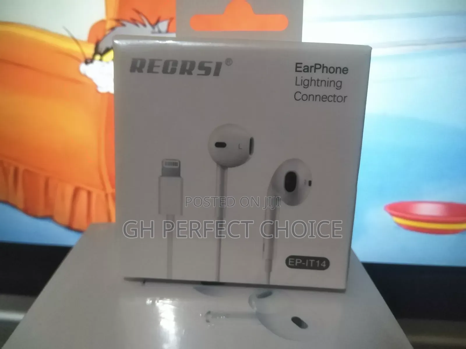 iPhone Headset Featuring Lightning Technology