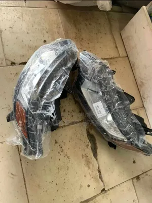 Original Brand New Car Headlights Available for All Cars