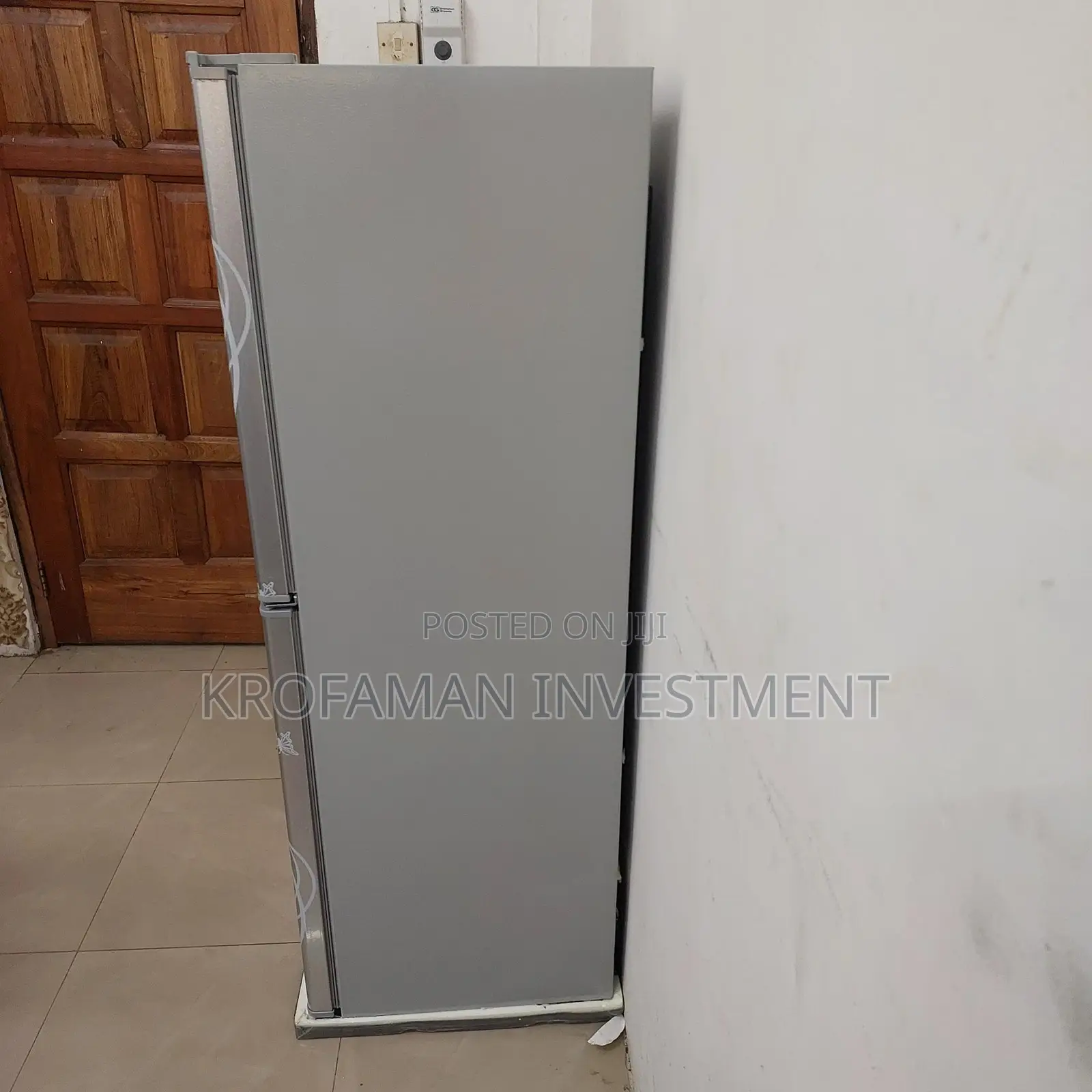 Novo 195rf 195l Top Freezer With Floral Front