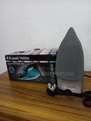 2600w/2400w Russell Hobbs Colour Control Steam Iron/Uk