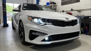 Kia Optima Headlights Assembly Pair 2015-2020