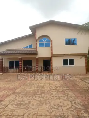 6bdrm House in E A Properties, Frafraha for sale