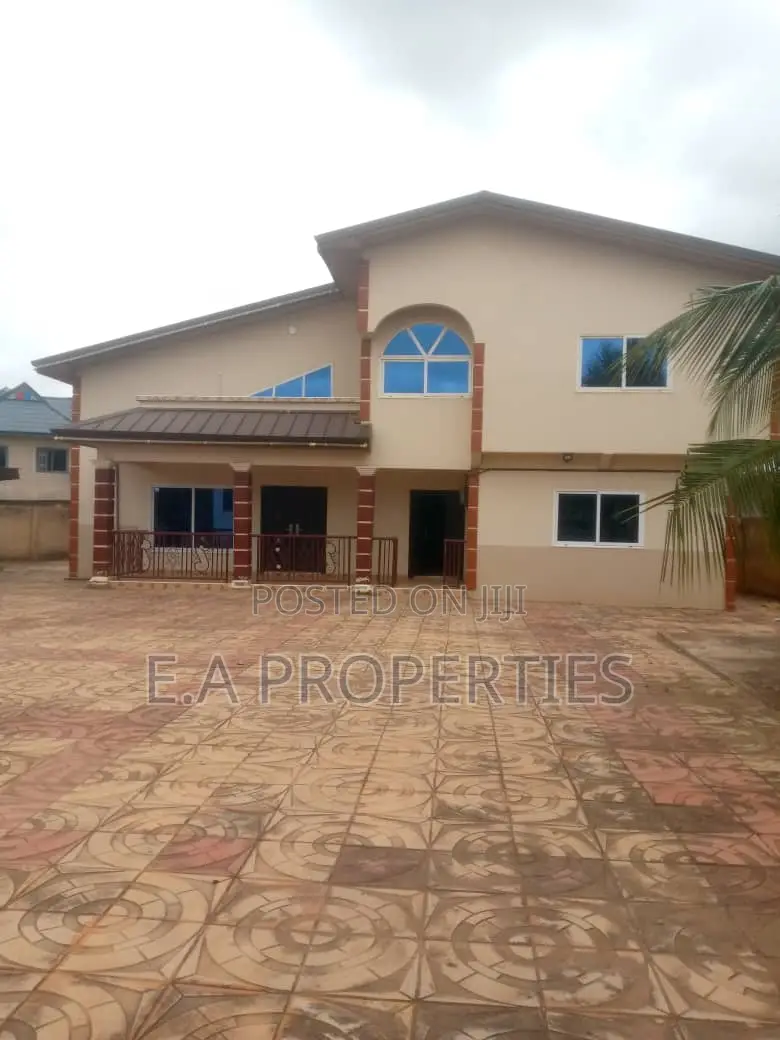 6bdrm House in E A Properties, Frafraha for sale