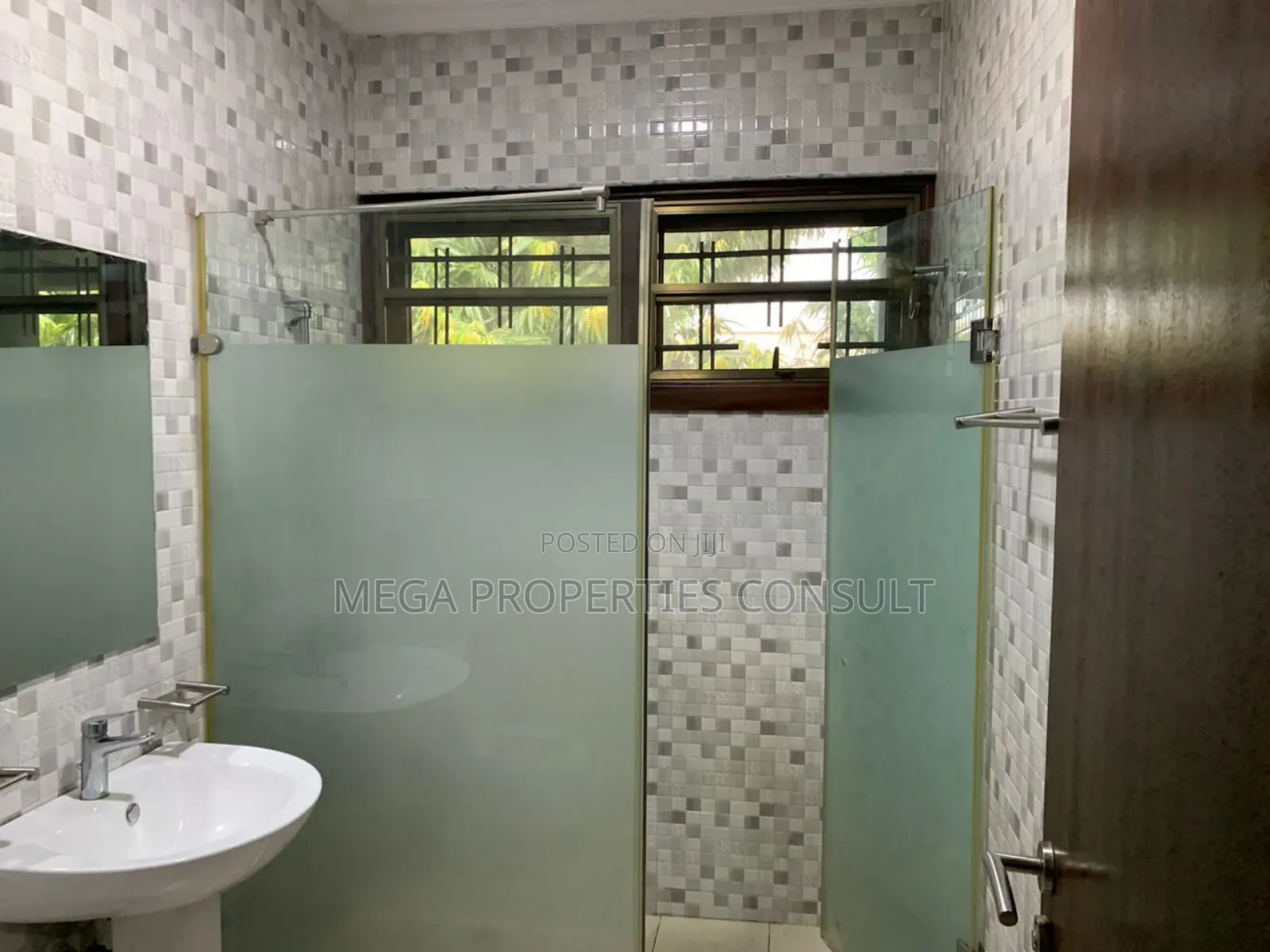 4bdrm House in Achimota for rent