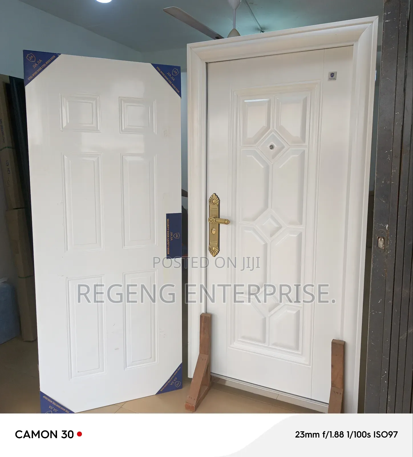 Single Jia Wooden Door.