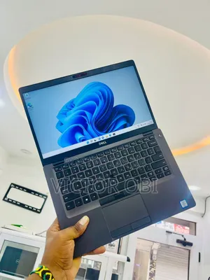 Laptop Dell Latitude 5400 16GB Intel Core I5 SSD 256GB