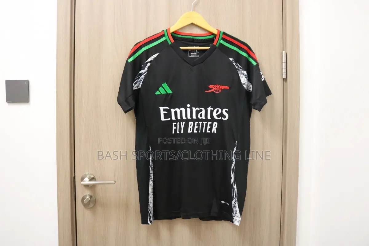 Arsenal 24/25 Away Kit