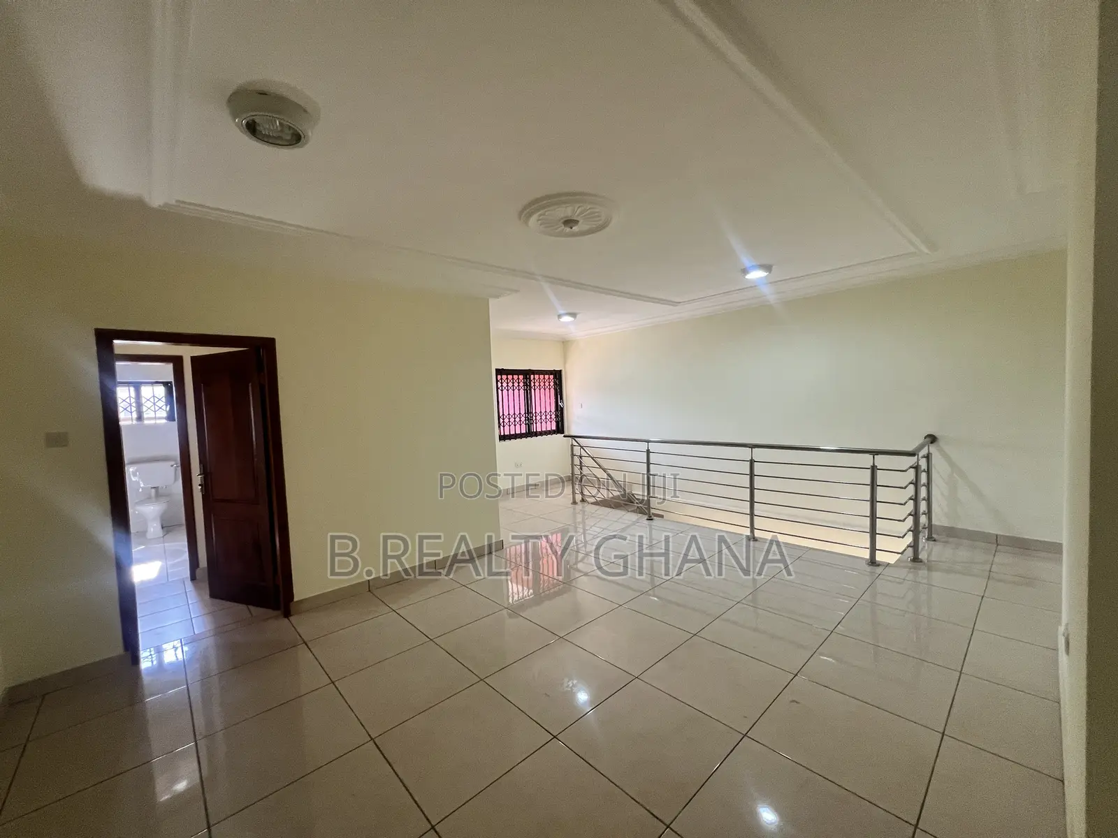 4bdrm House in Gated Community, East Legon for rent