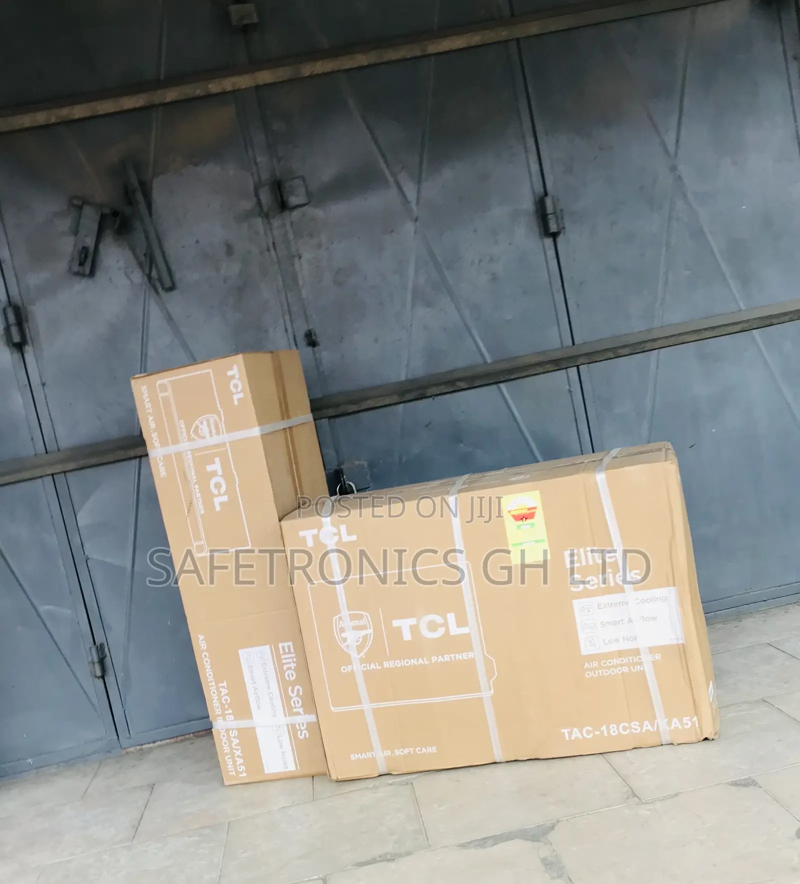 Auto Swing TCL 1.5 Hp R410 Gas White Ac