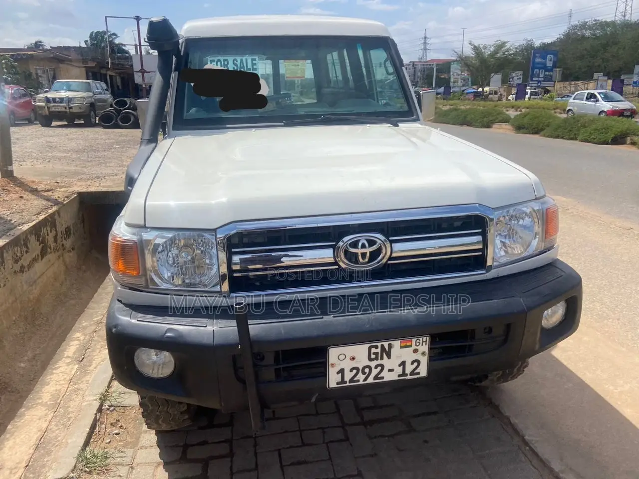 Toyota Land Cruiser 2012 White in Ablekuma Cars, Abuu Hamidu Jiji