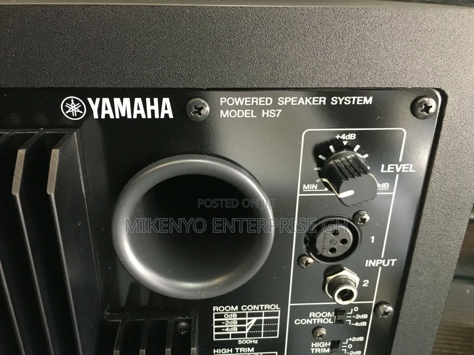 Yamaha Hs7 - Powered Studio Monitor With Free Audio Cable