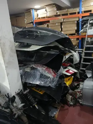 All Kinds of Mercedes-Benz Boot