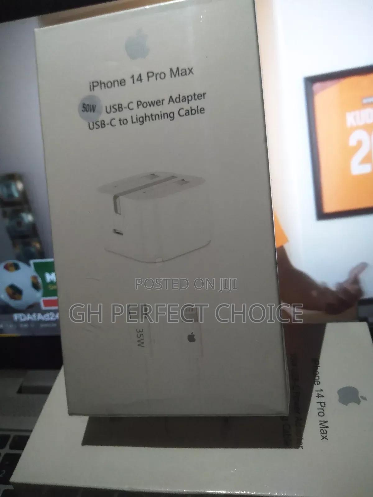 iPhone 35W Fast Charging Adapter - Quick Efficient