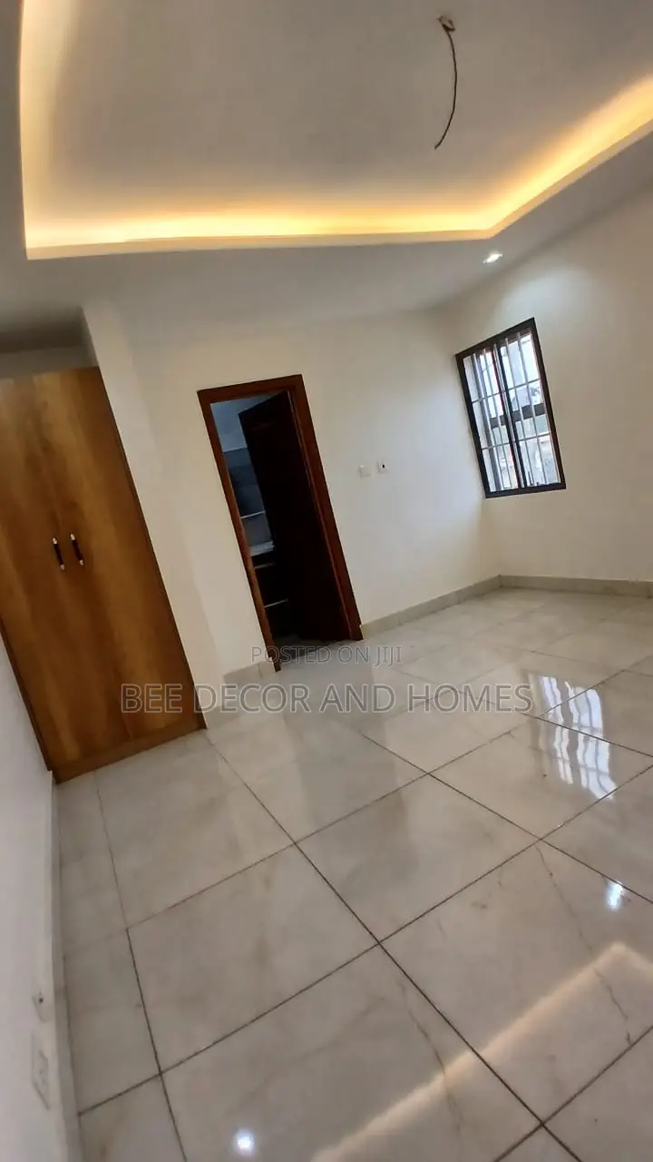 4bdrm Mansion in Bee Decor & Homes, East Legon for sale