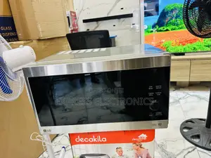 Nice Sliver Shove Microwave 42L Lg