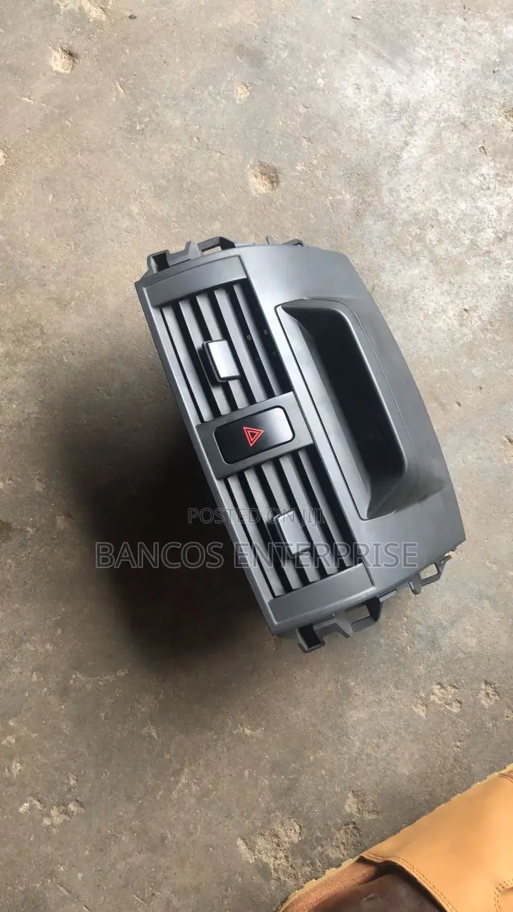 Toyota Corolla 2011-2013 Air Conditioner Vent