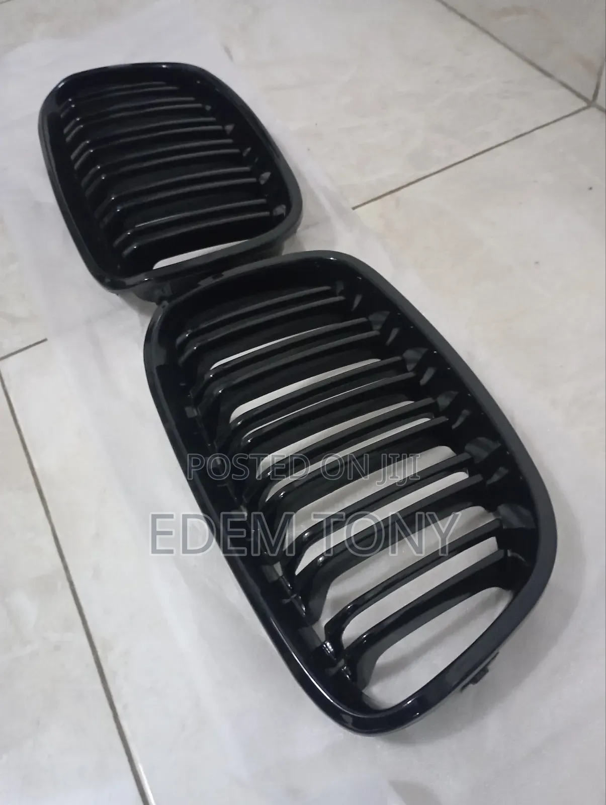 Double Line Front Kidney Grill BMW E90 E91 in Glossy Black