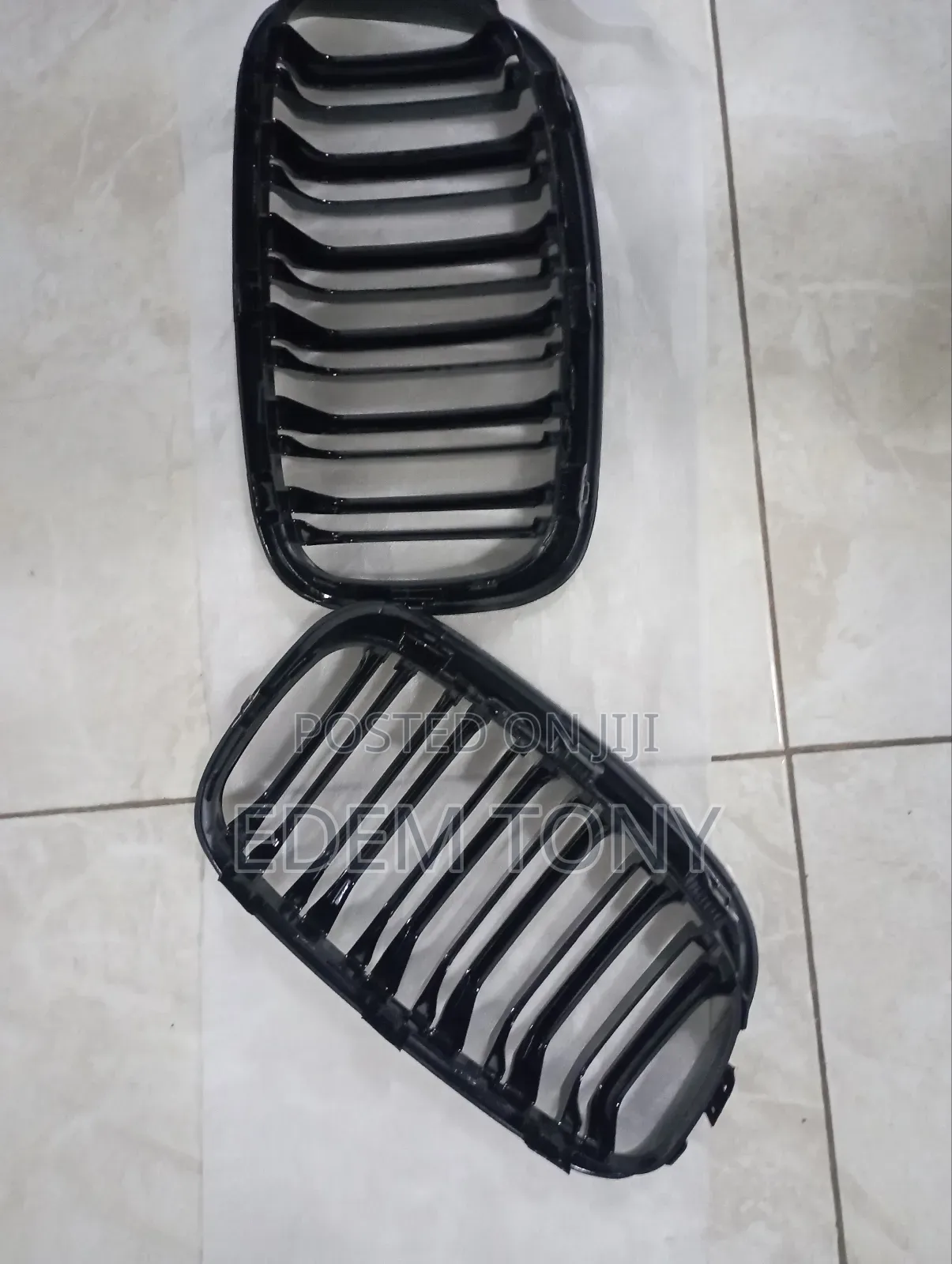 Double Line Front Kidney Grill BMW E90 E91 in Glossy Black