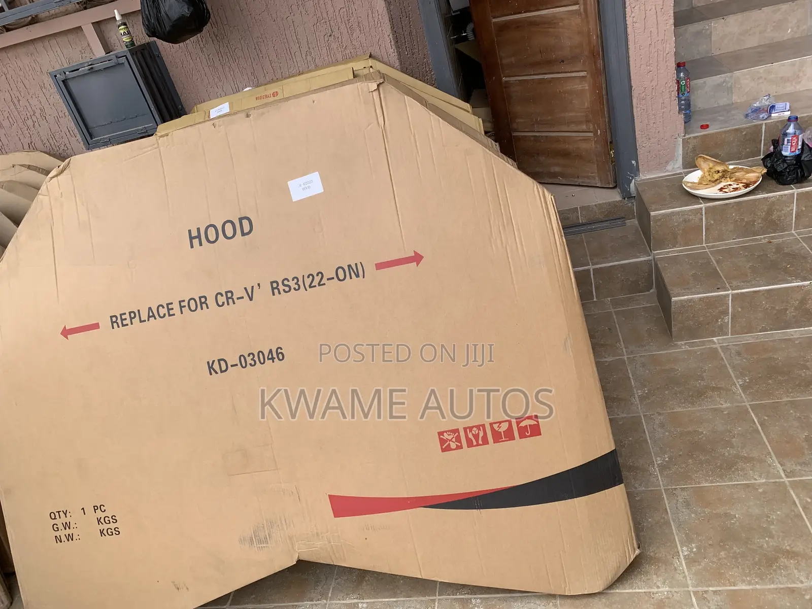 CRV 23 24 Bonnet Available